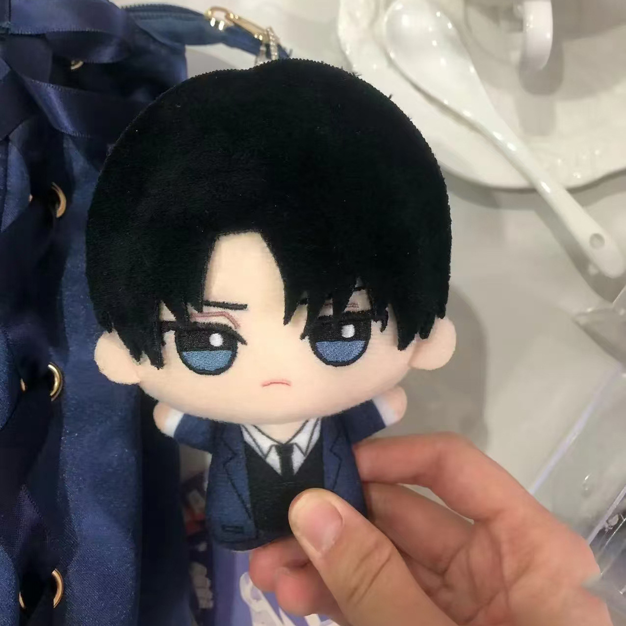 Peluche Levi Ackerman de 10 cm - Cosplay Plushie Prop avis et prix